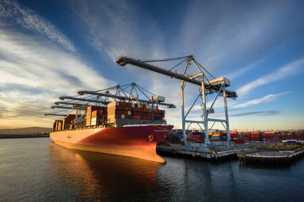 global freight forwarding.jpg