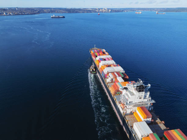 international door to door freight service.jpg
